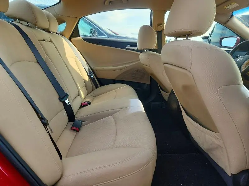 2011 HYUNDAI SONATA GLS  