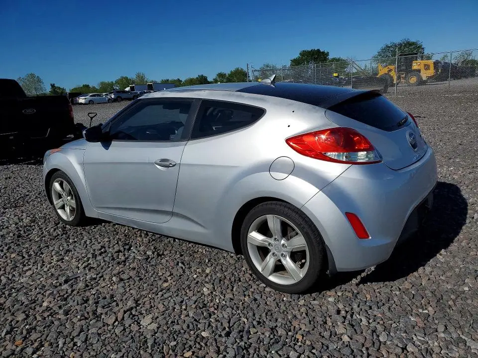 2012 HYUNDAI VELOSTER BASE  