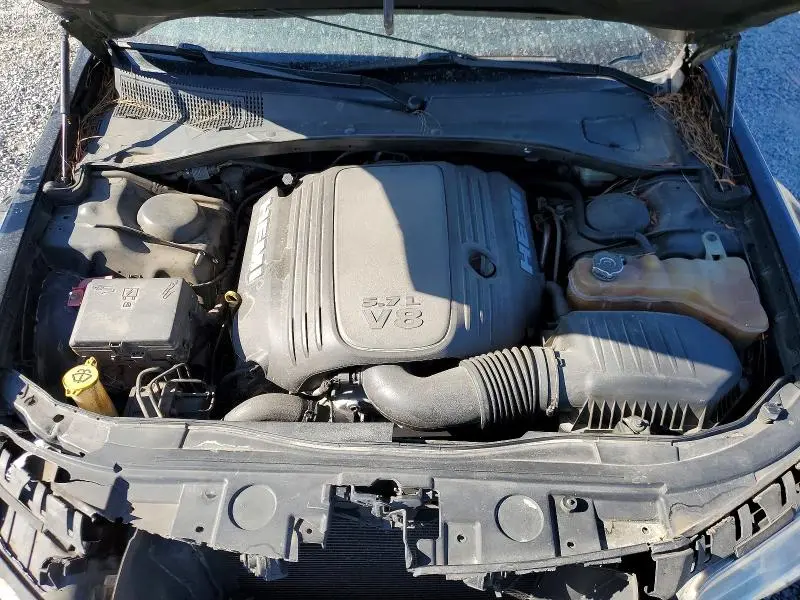 2014 CHRYSLER 300C   