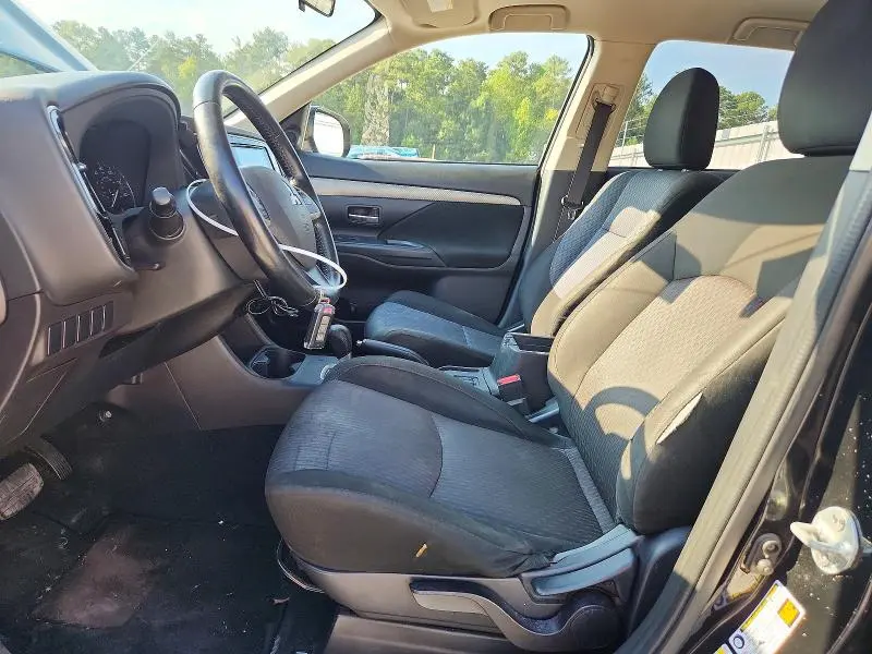 2014 MITSUBISHI OUTLANDER SE  