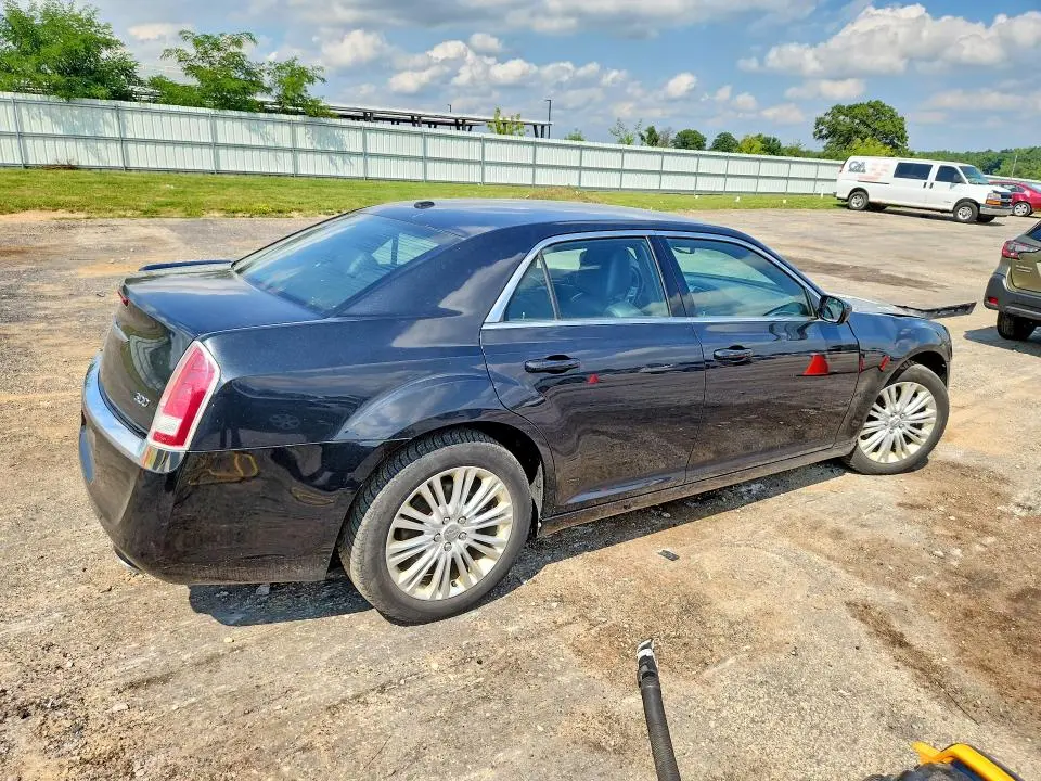 2014 CHRYSLER 300   
