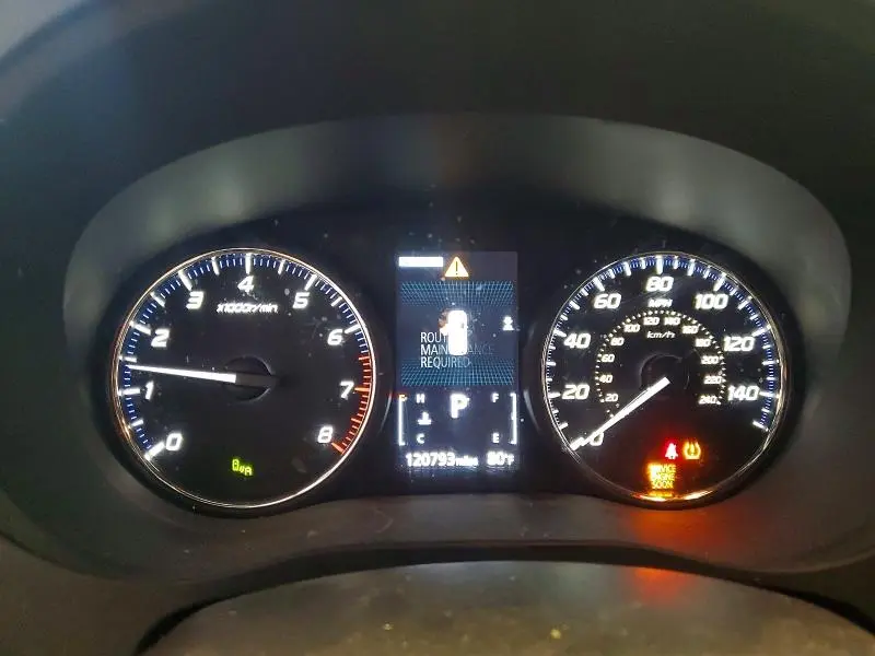 2019 MITSUBISHI OUTLANDER SE  