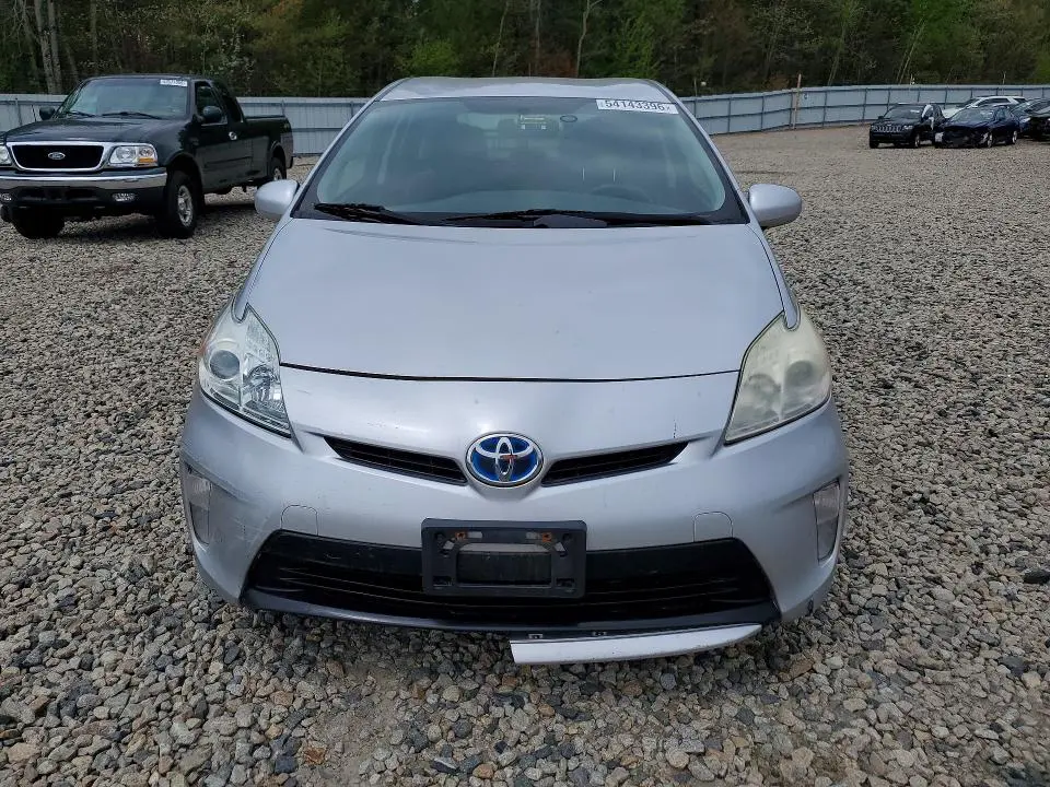2013 TOYOTA PRIUS TWO  