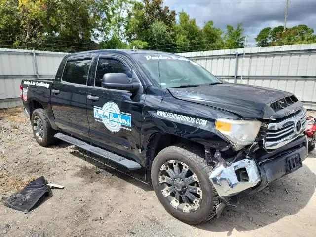 2017 TOYOTA TUNDRA CREWMAX SR5  