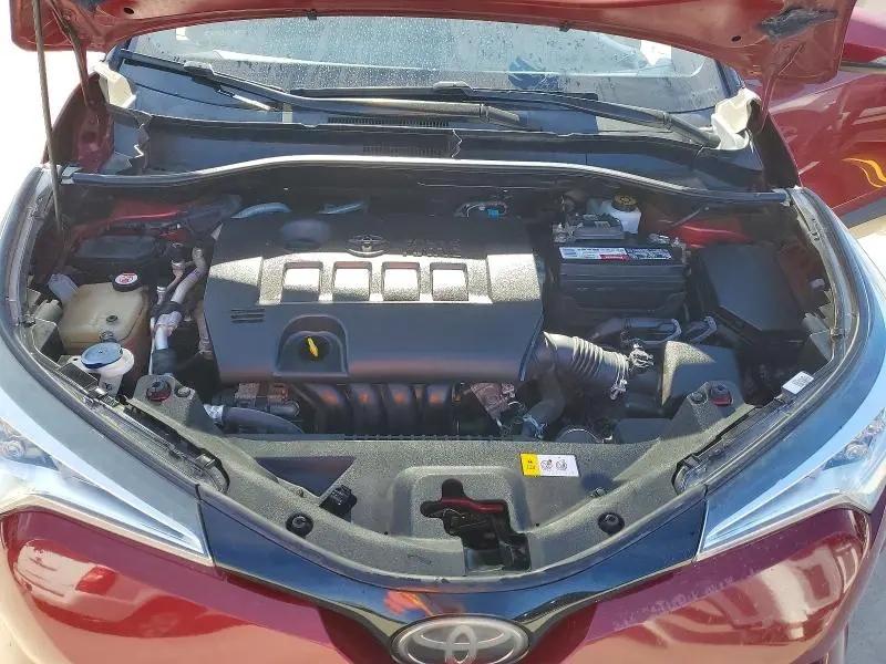 2018 TOYOTA C-HR XLE  