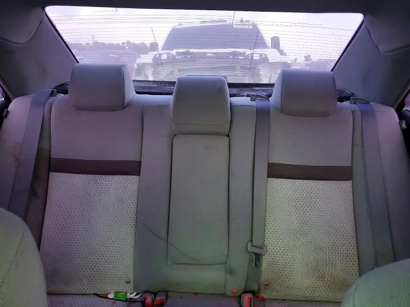 2013 TOYOTA CAMRY LE  