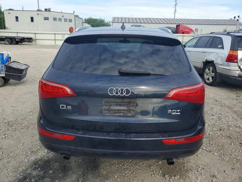 2011 AUDI Q5 PREMIUM PLUS  