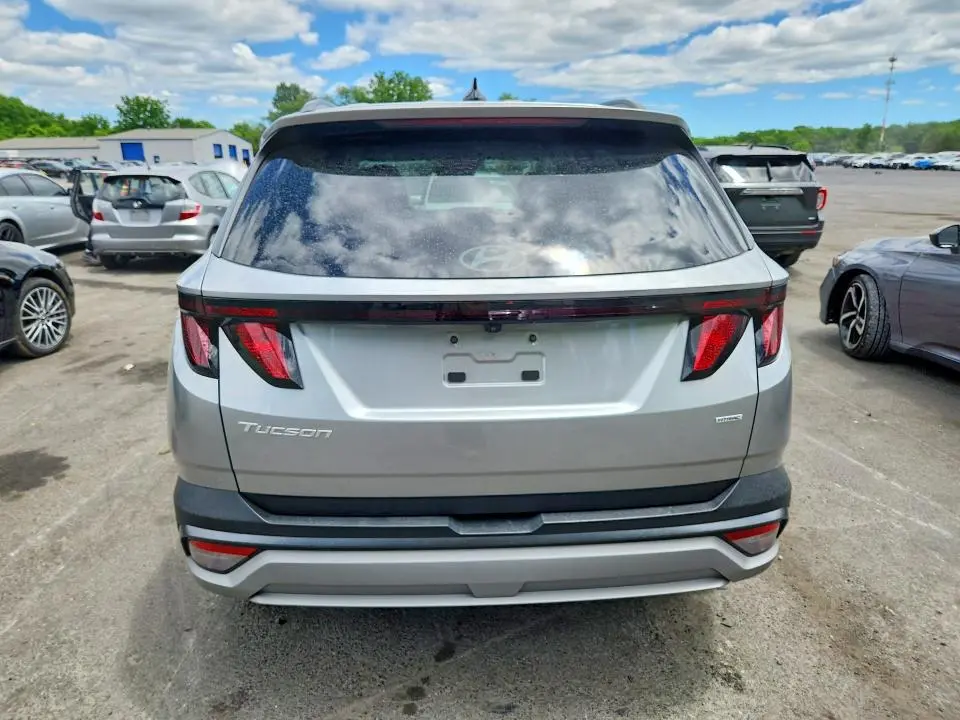 2025 HYUNDAI TUCSON SEL  