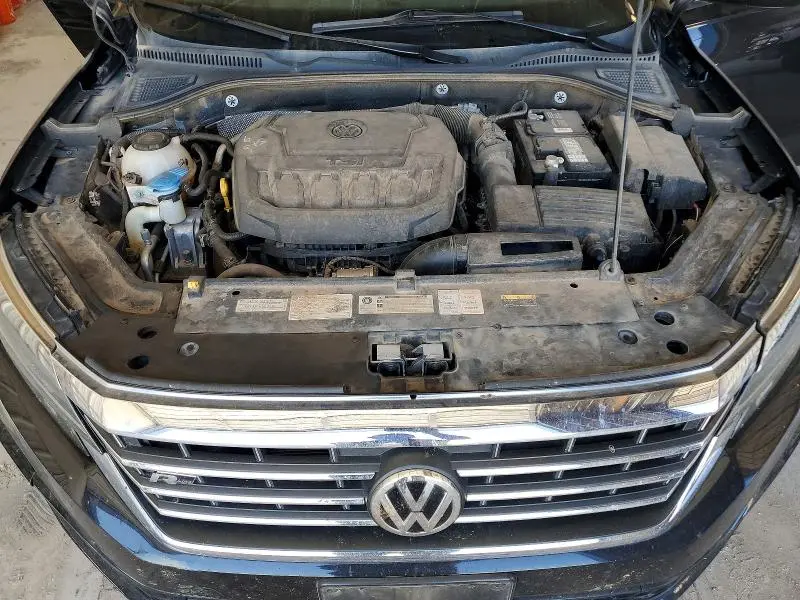 2020 VOLKSWAGEN PASSAT R-LINE  