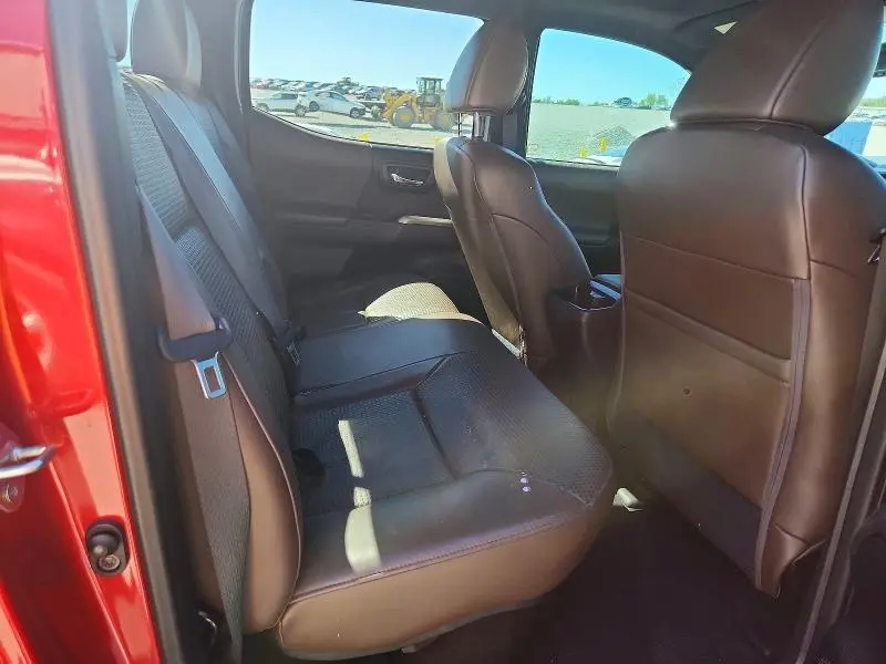 2017 TOYOTA TACOMA LIMITED  