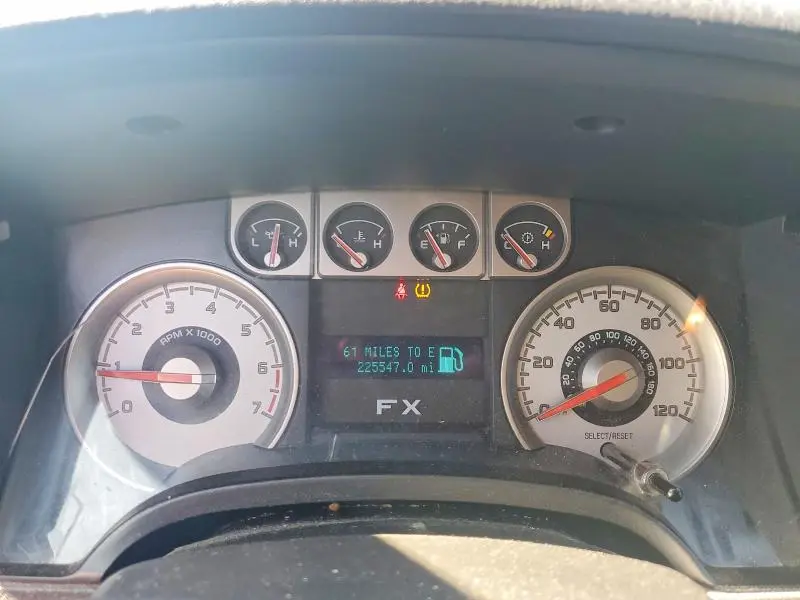 2010 FORD F150 SUPERCREW  