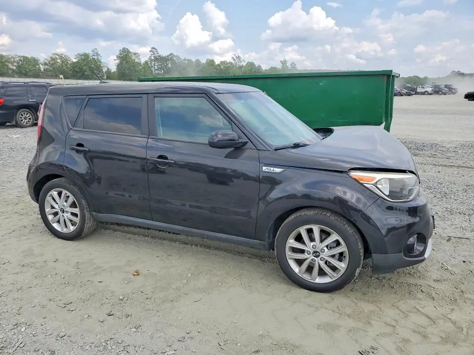 2017 KIA SOUL +  
