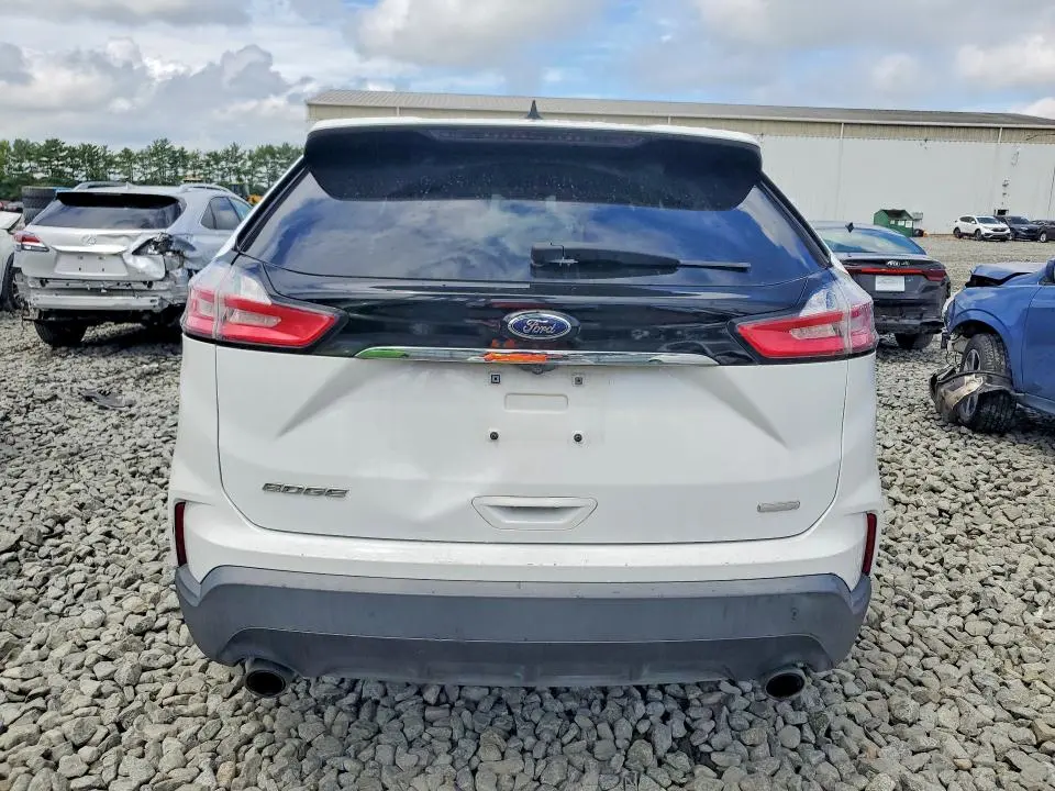 2019 FORD EDGE SE  