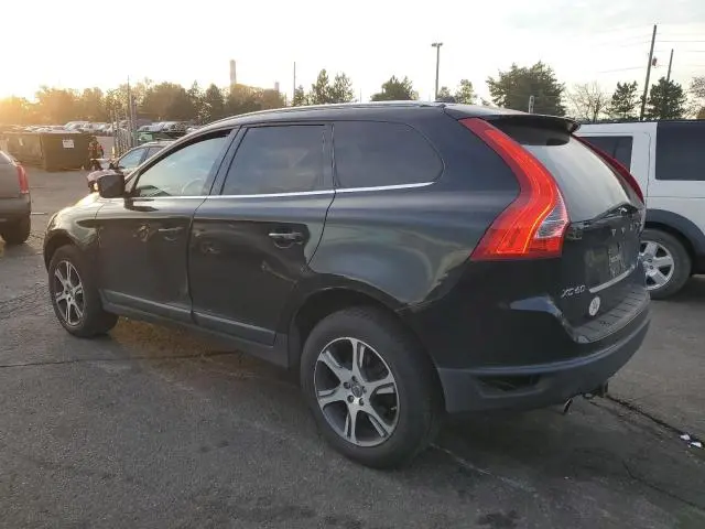 2013 VOLVO XC60 T6  