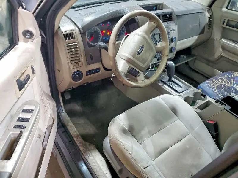 2012 FORD ESCAPE XLT  