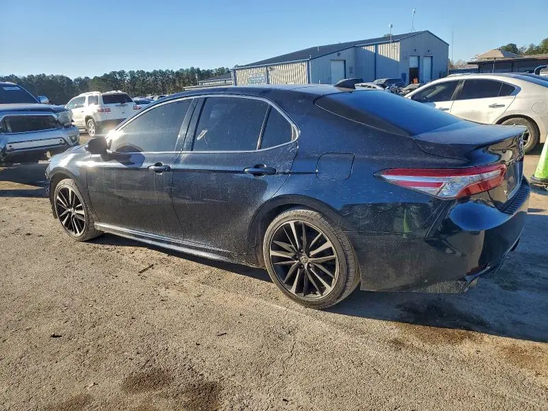 2020 TOYOTA CAMRY XSE  
