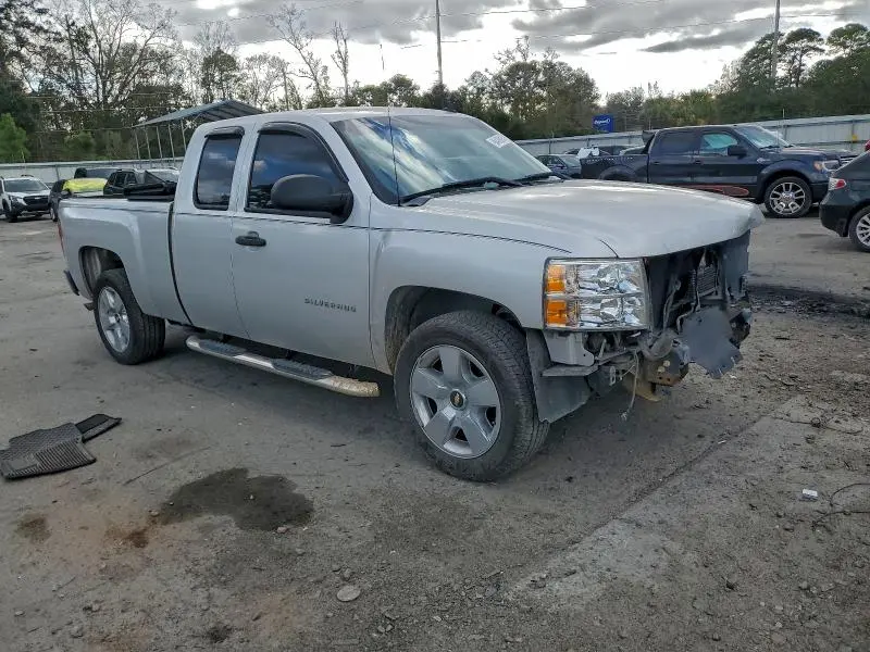 2011 CHEVROLET SILVERADO C1500 LT  