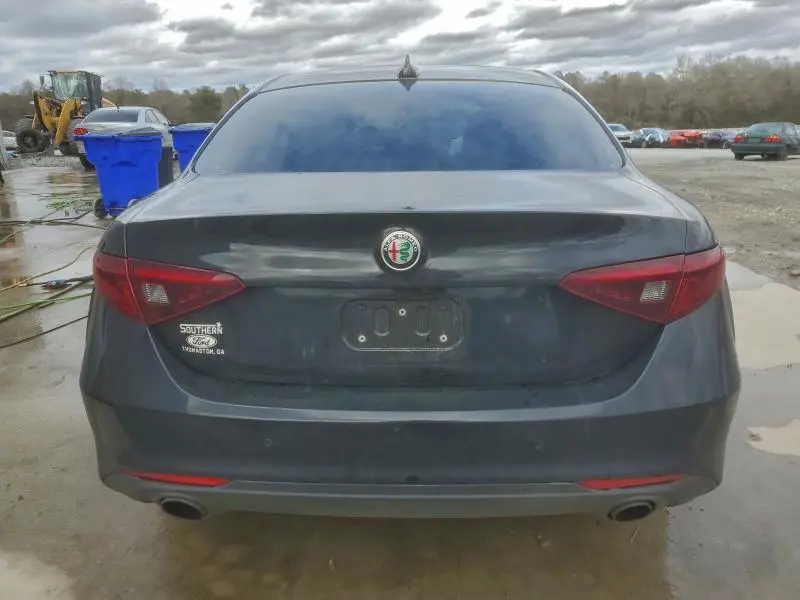 2022 ALFA ROMEO GIULIA SUPER  