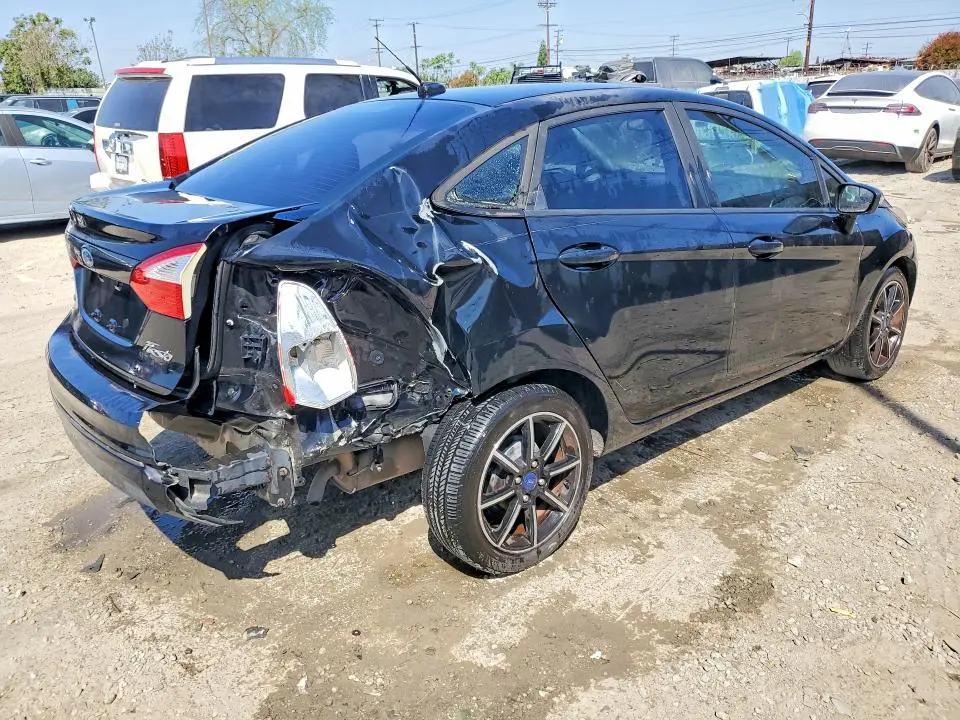 2016 FORD FIESTA SE  