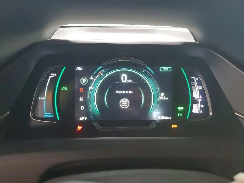 2021 HYUNDAI IONIQ SE  