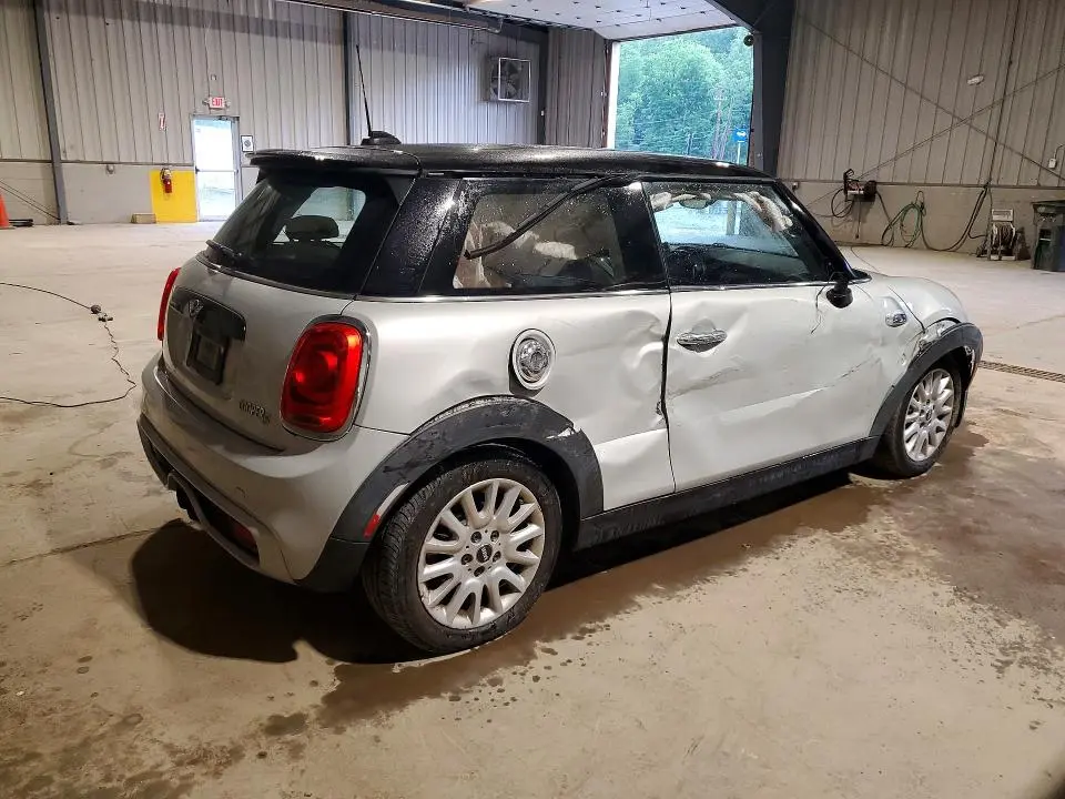 2014 MINI COOPER S  