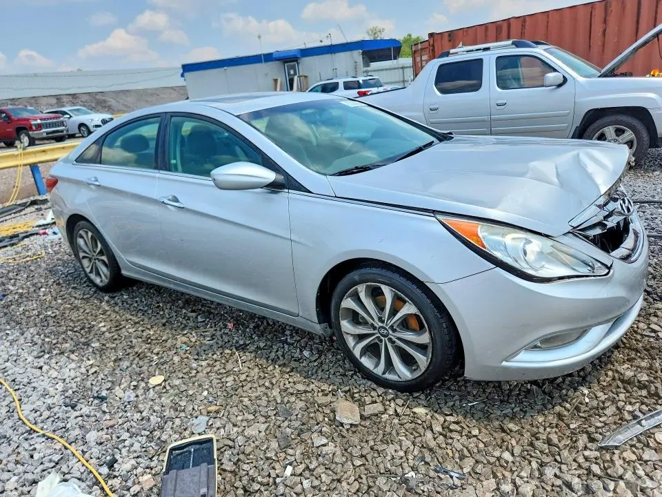 2013 HYUNDAI SONATA   