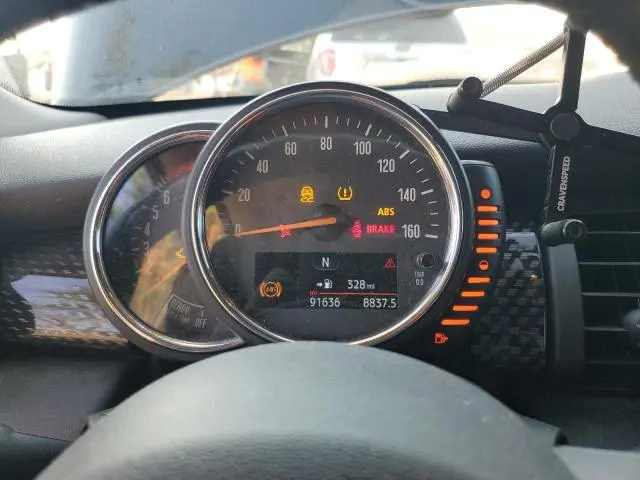 2017 MINI COOPER S  