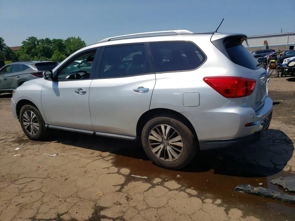 2017 NISSAN PATHFINDER SV  