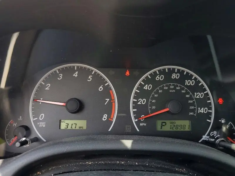 2013 TOYOTA COROLLA LE  