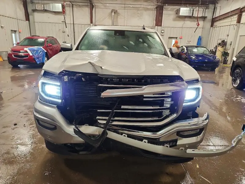 2017 GMC SIERRA K1500 SLT  