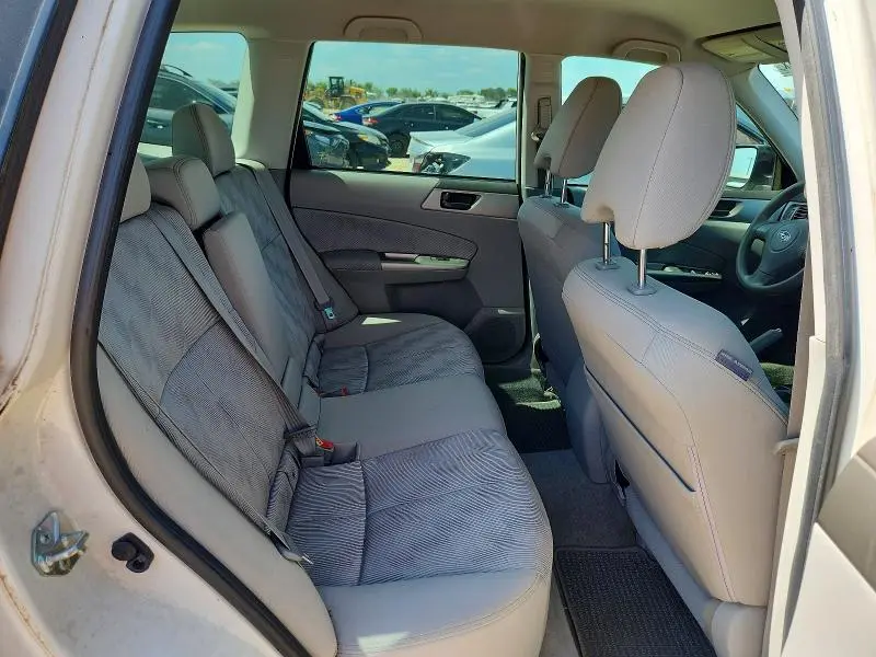 2010 SUBARU FORESTER 2.5X  