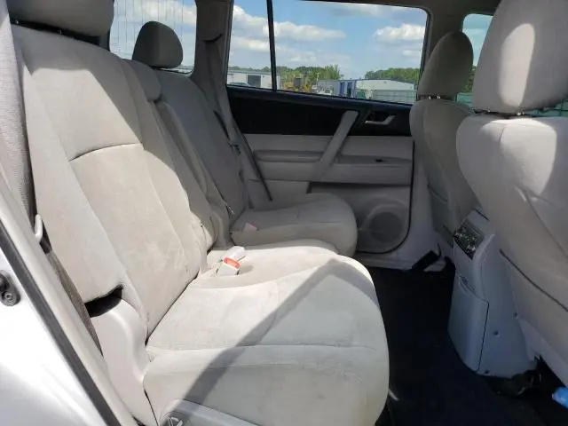 2013 TOYOTA HIGHLANDER BASE  