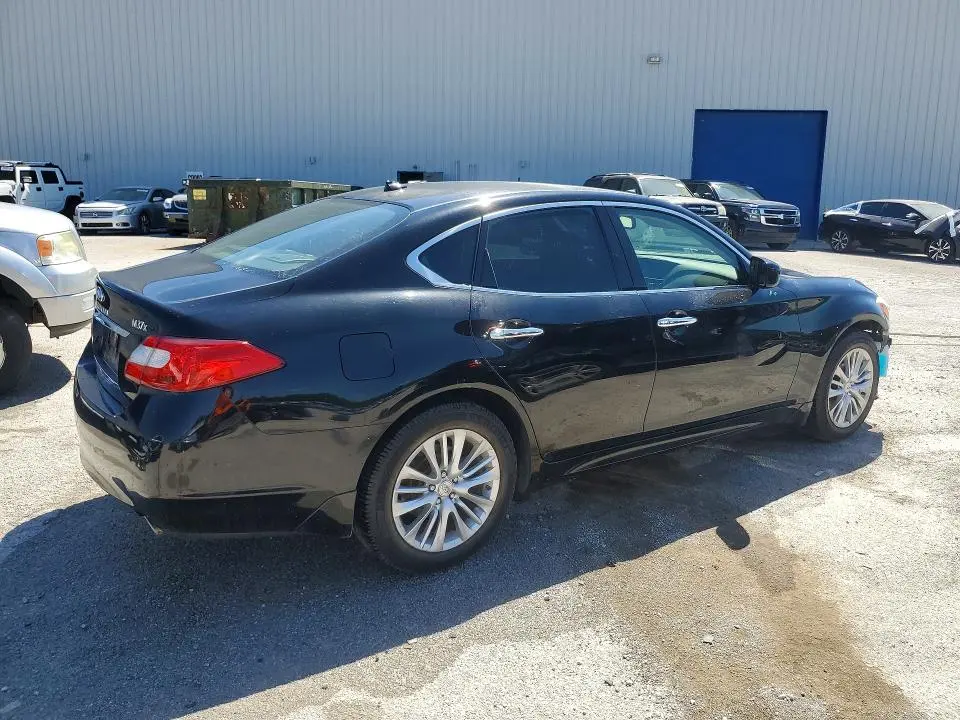 2012 INFINITI M37 X  