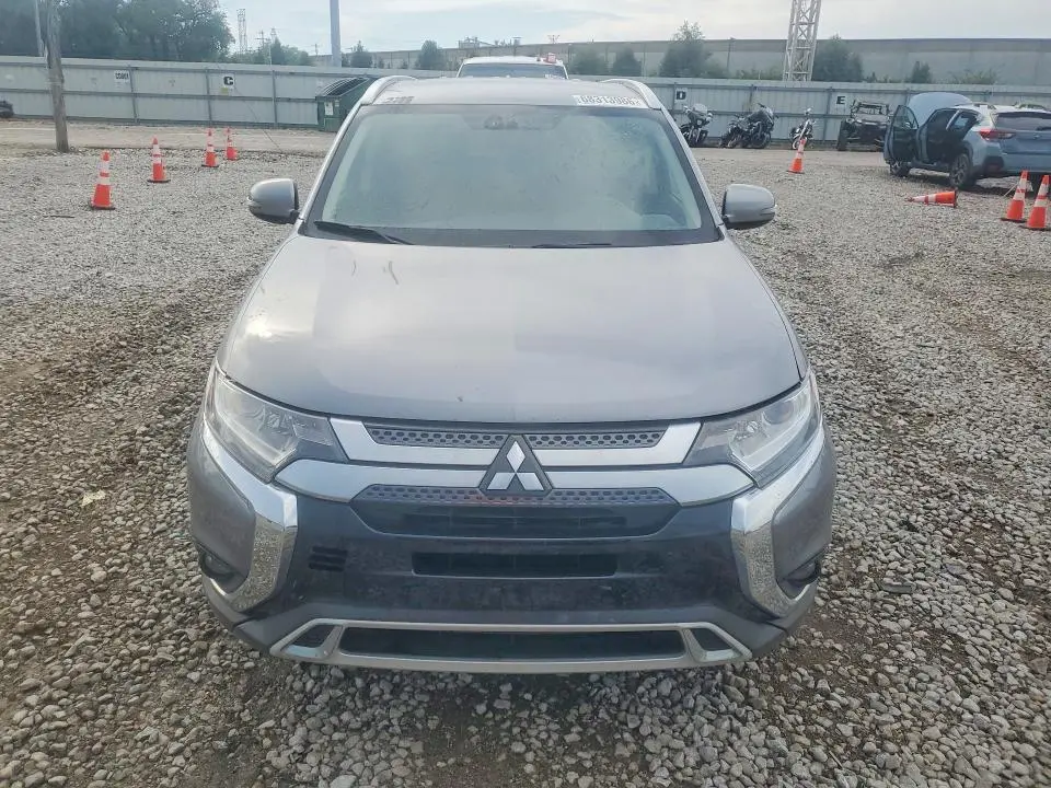2019 MITSUBISHI OUTLANDER SE  