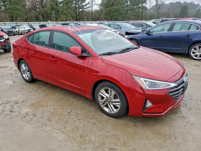 2019 HYUNDAI ELANTRA SEL  