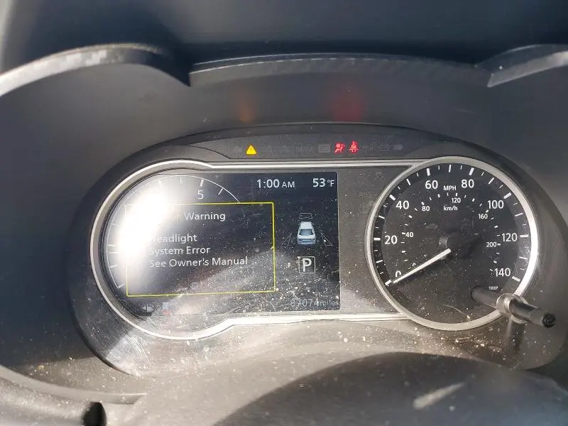 2020 NISSAN VERSA SR  