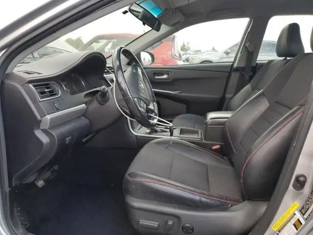 2016 TOYOTA CAMRY LE  