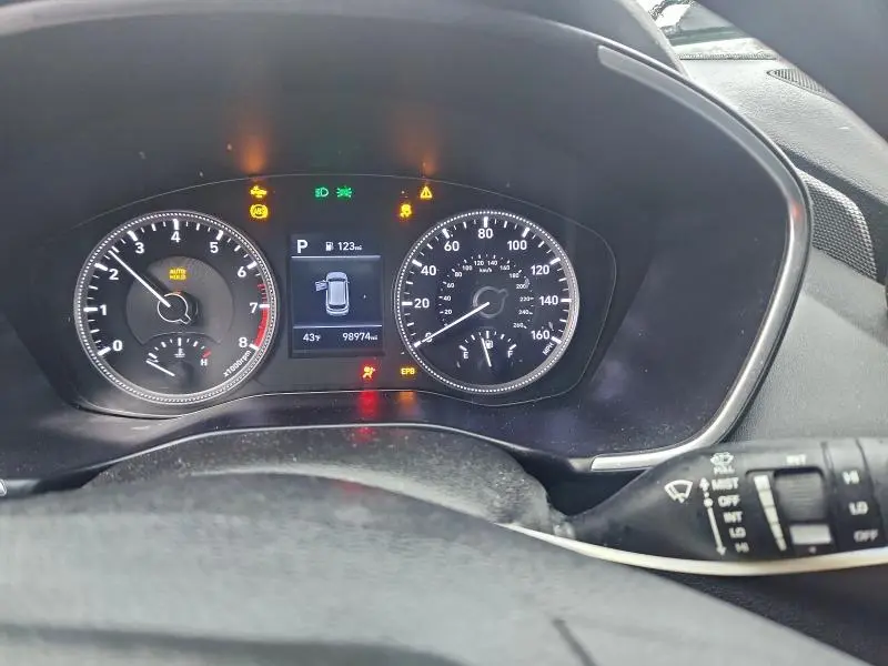 2020 HYUNDAI SANTA FE SE  