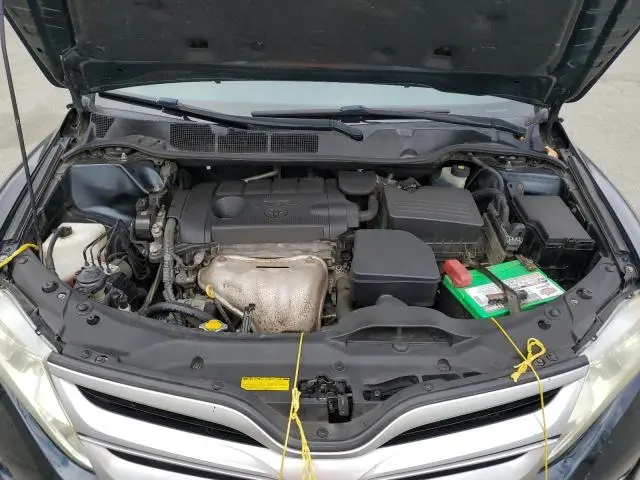 2013 TOYOTA VENZA LE