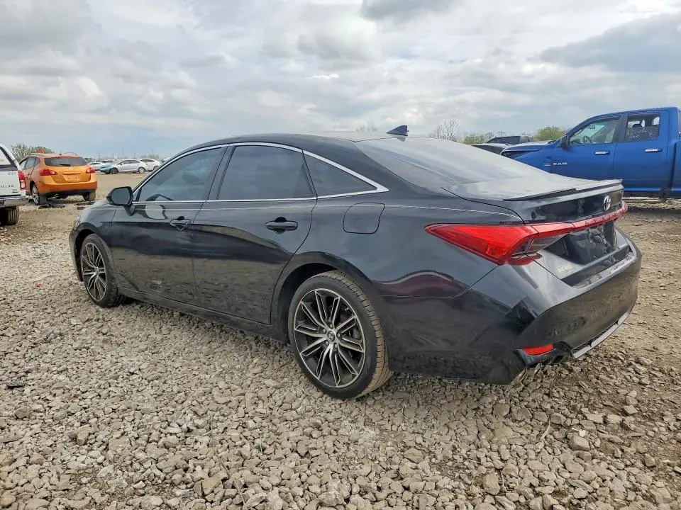 2019 TOYOTA AVALON TOURING  