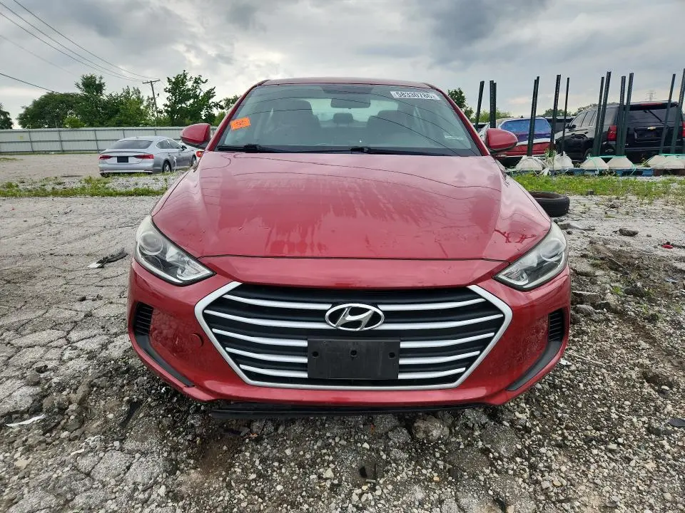 2018 HYUNDAI ELANTRA SE  