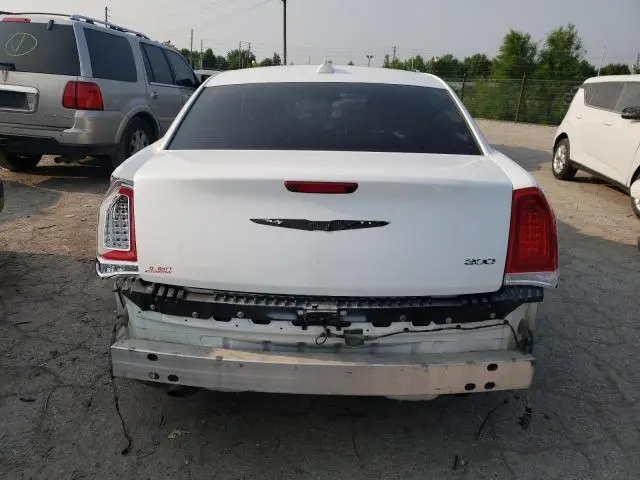 2015 CHRYSLER 300 LIMITED  