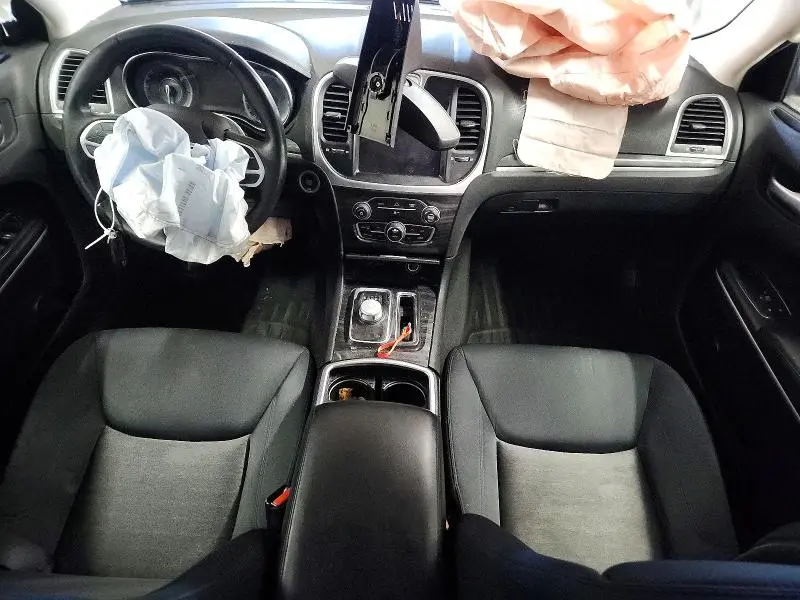 2018 CHRYSLER 300 TOURING  