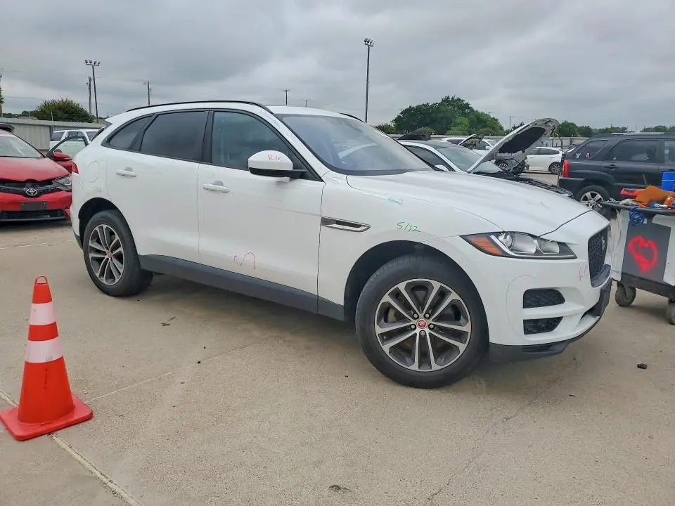 2018 JAGUAR F-PACE PREMIUM  