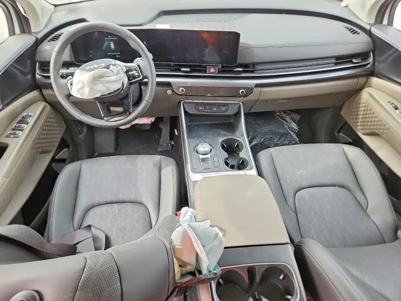 2025 KIA CARNIVAL LXS  