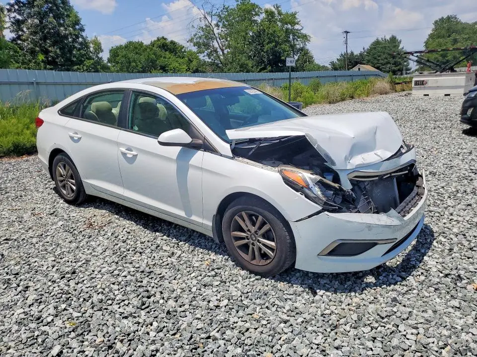 2016 HYUNDAI SONATA SE  