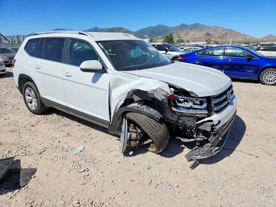2018 VOLKSWAGEN ATLAS SE  