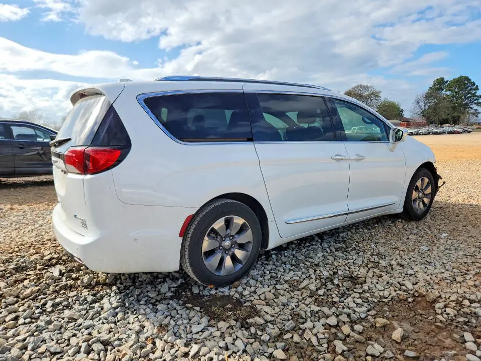 2020 CHRYSLER PACIFICA HYBRID LIMITED  