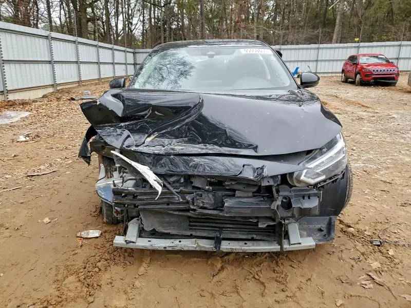 2022 NISSAN SENTRA SR  