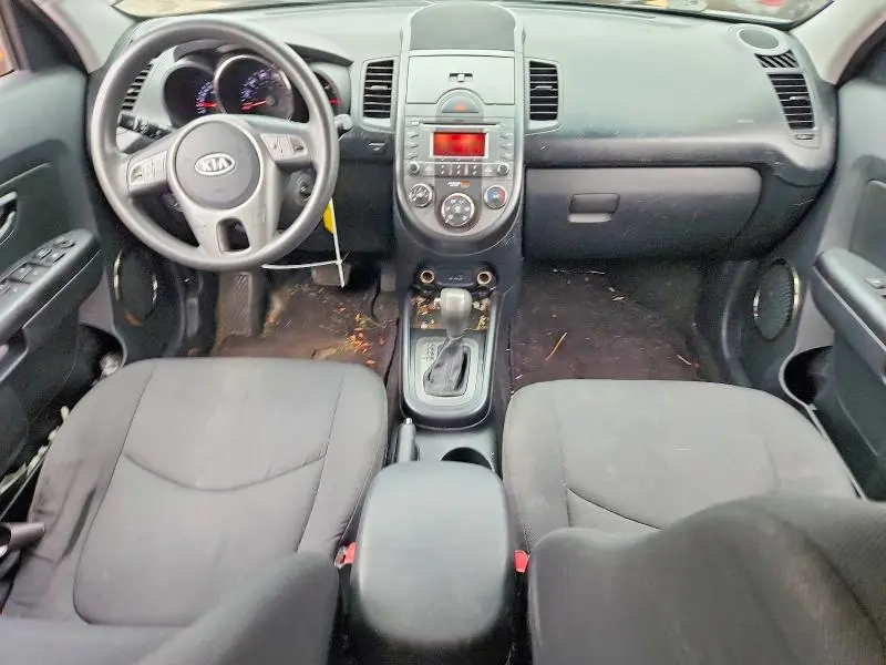 2011 KIA SOUL +  